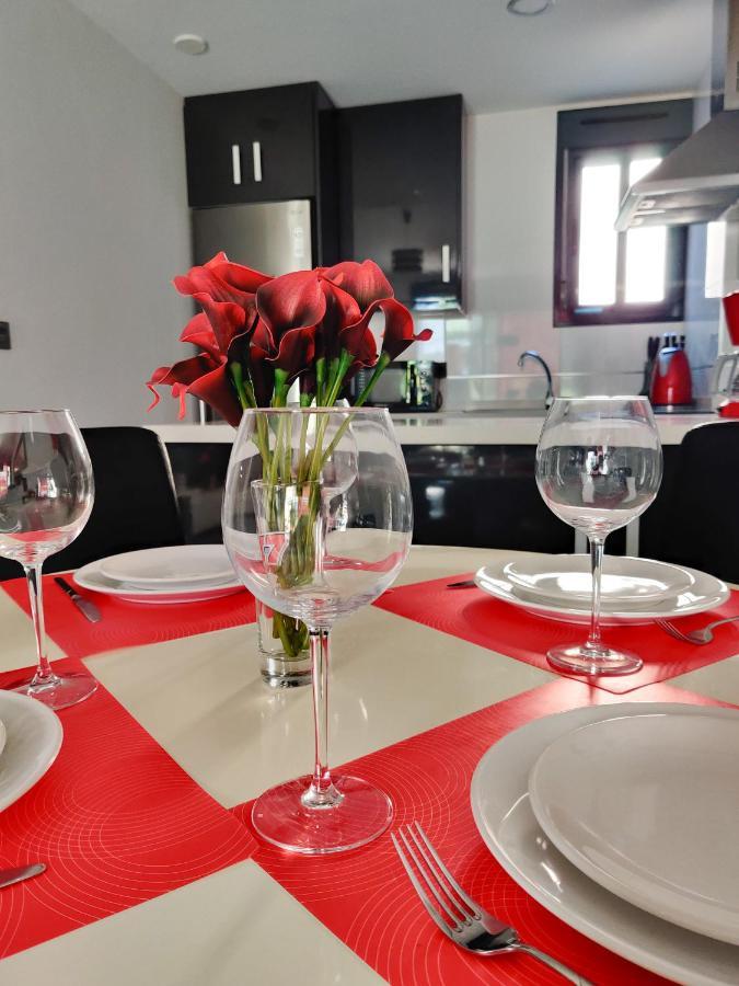 Oasis Beach Apartments Alicante Bagian luar foto